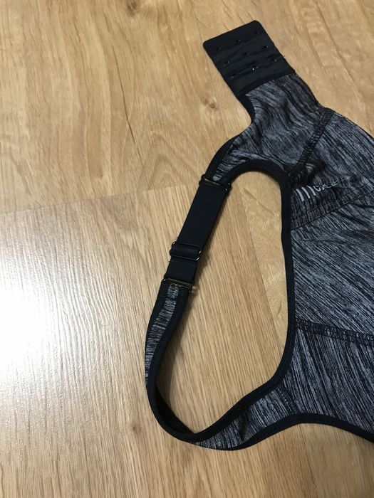 Спортивний бюстгальтер Esprit