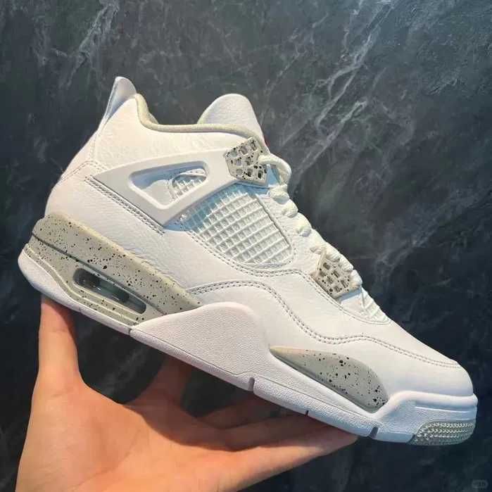 "Buty koszykówki" Jordan_4_Retro_tech_white_R.42