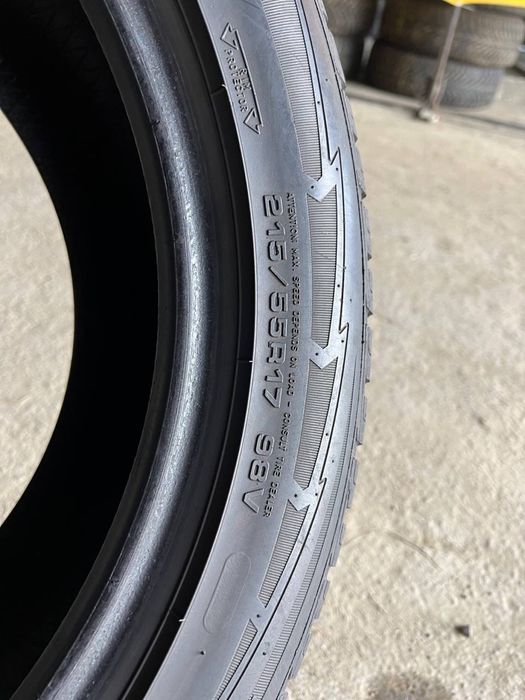 Шини 215/55 r17 98V Goodyear Ultra Grip Performance 2024рік (139)