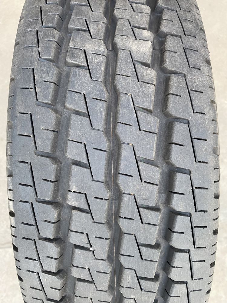 205/65R16C 107/105T Toyo H08