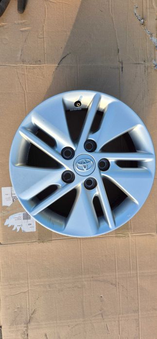 Alufelgi 15 15x6j et 39 do Toyota