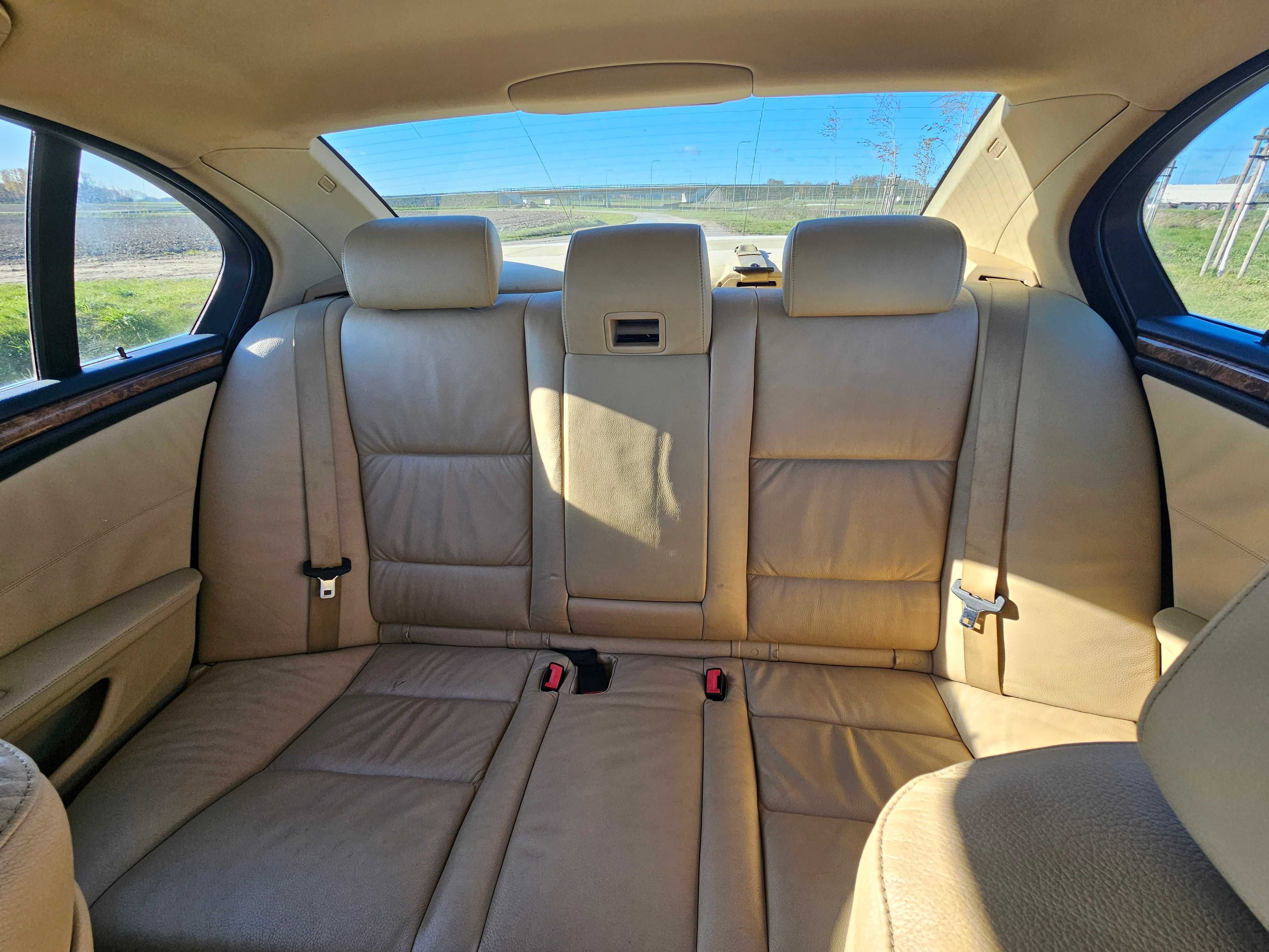 BMW E60 LCi  3.0