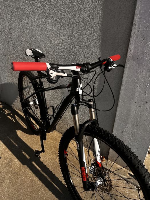 Cube Attention 29” M