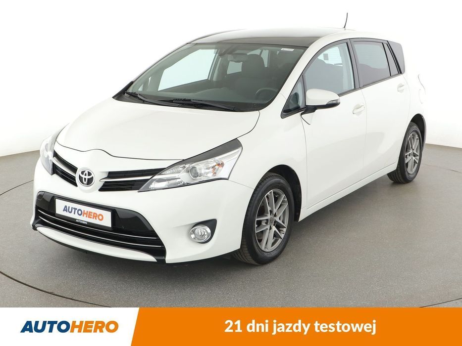 Toyota Verso Verso 1.6 D-4D SkyBlue navi kamera panorama 7-osob. tempomat klima