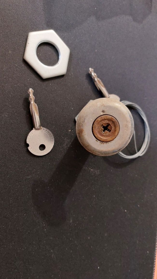 Fechadura de portão automático de embraiagem