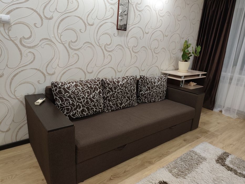 Продам розкладний диван