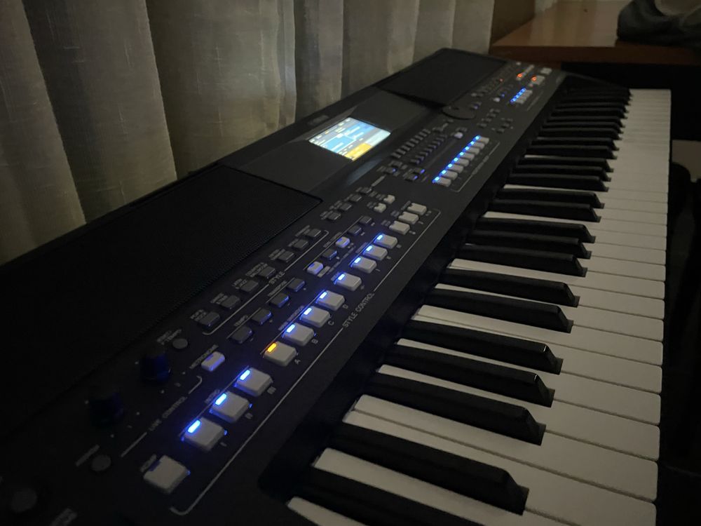 Yamaha Sx 600 piano
