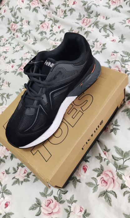 Buty sportowe Fitville Roz 43  28 cm