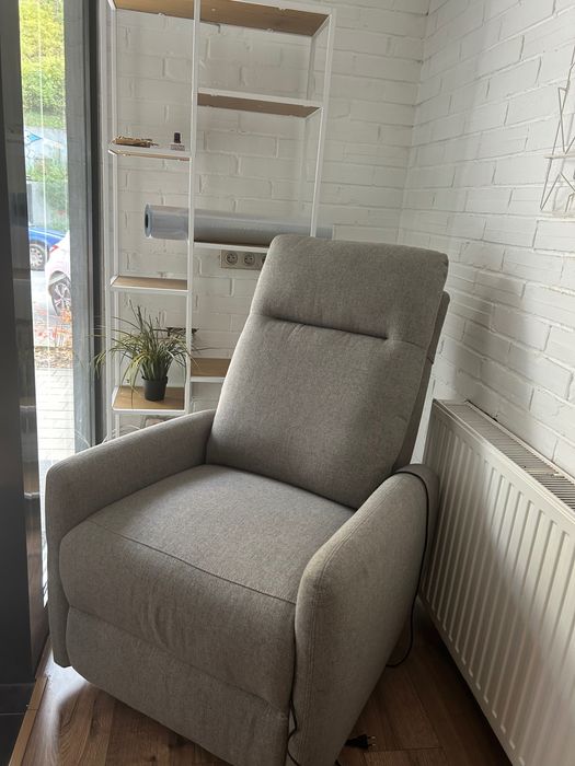 VONSILD
Fotel z masażem VONSILD jasnoszary tkanina