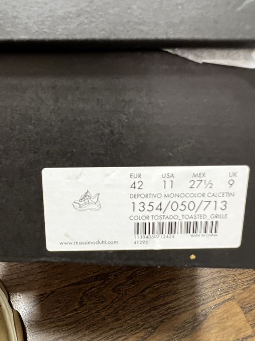 Кросівки massimo dutti, чоботи із замші clarks 42 р.