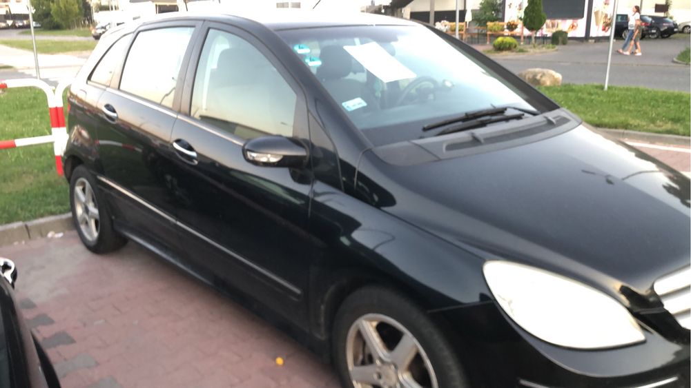 Mercedes Benz B200 CDI