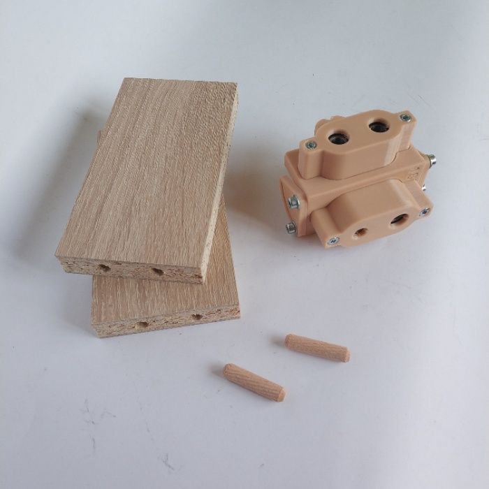 Кондуктор / шаблон меблевий під шкант, конфірмат ДСП 16 або 18мм.