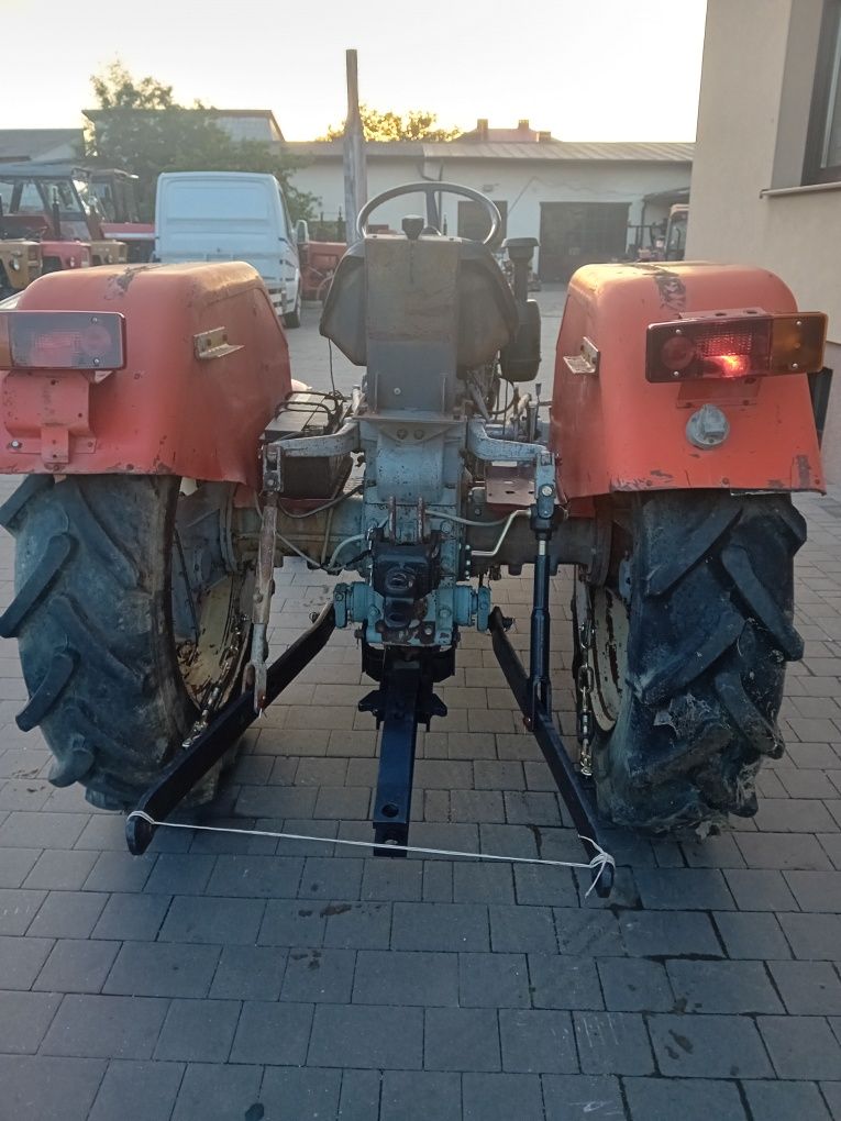 Ursus c335 ursus c330