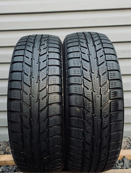 Пара зимових шин Yokohama 165/60 R14 W*Drive V903