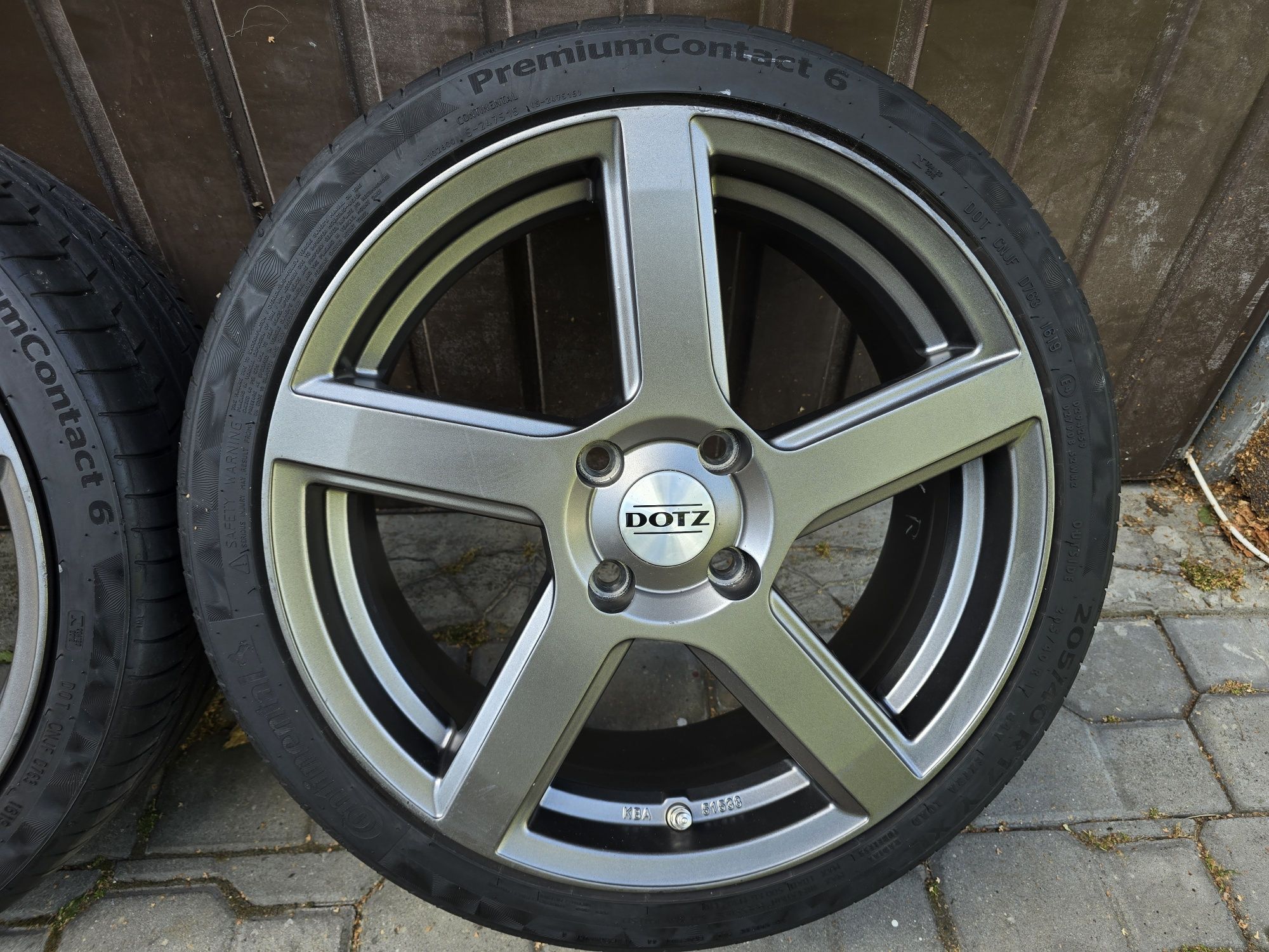 Felgi z oponami 205/40R17 Ford Fiesta 4x108 Fusion Focus Puma Ka+