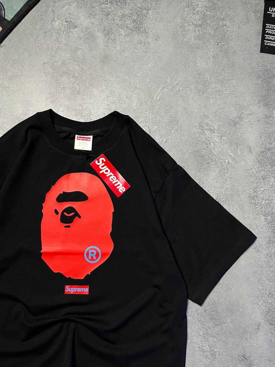 Чорна Футболка Supreme з бірками (Супрім)