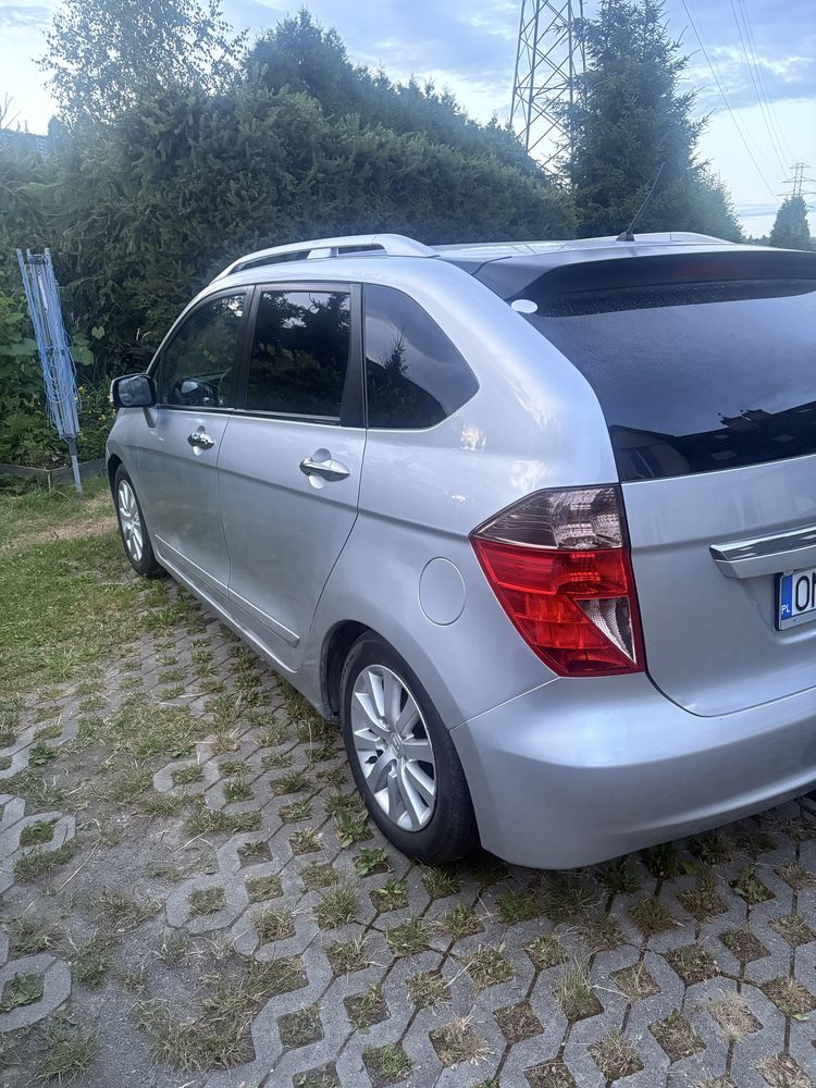 SPRzedam HONDE  FRV 1.8  BeNzYnA 6 biegowa 6 osobowa przebieg 184000