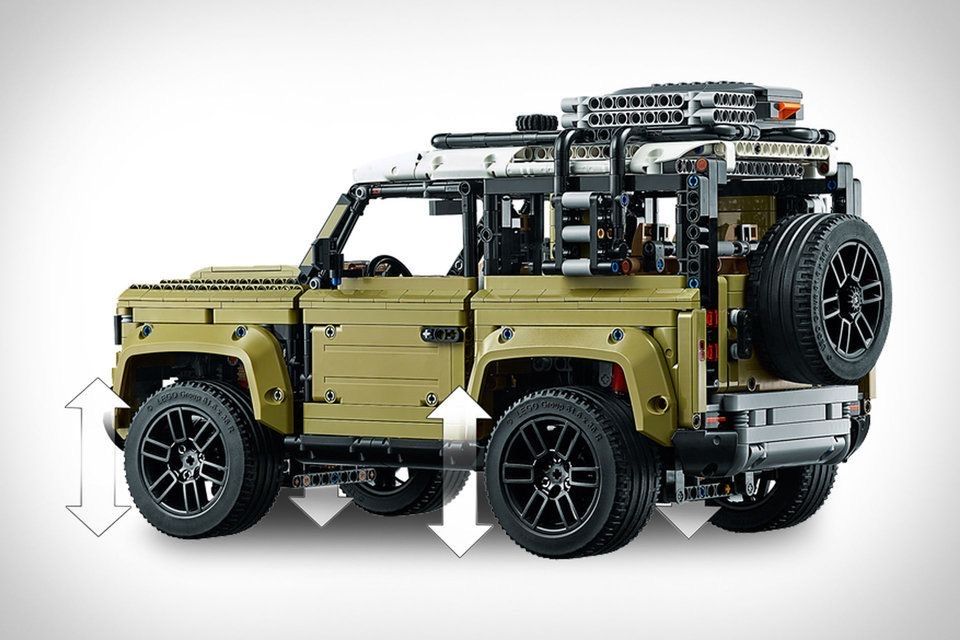 Конструктор Land Rover Defender 1/1 з LEGO
