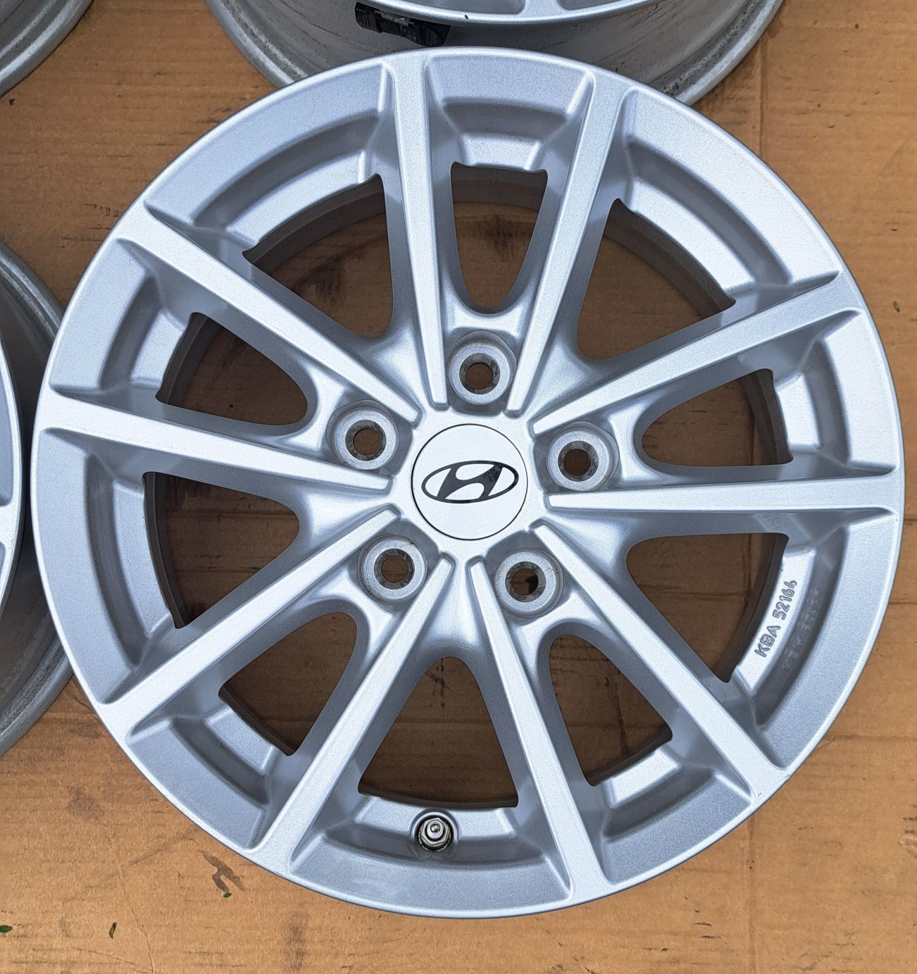 Felgi 15 5x114.3 Hyundai i30 ix20 Kia Ceed Venga Soul alufelgi JAK NOW