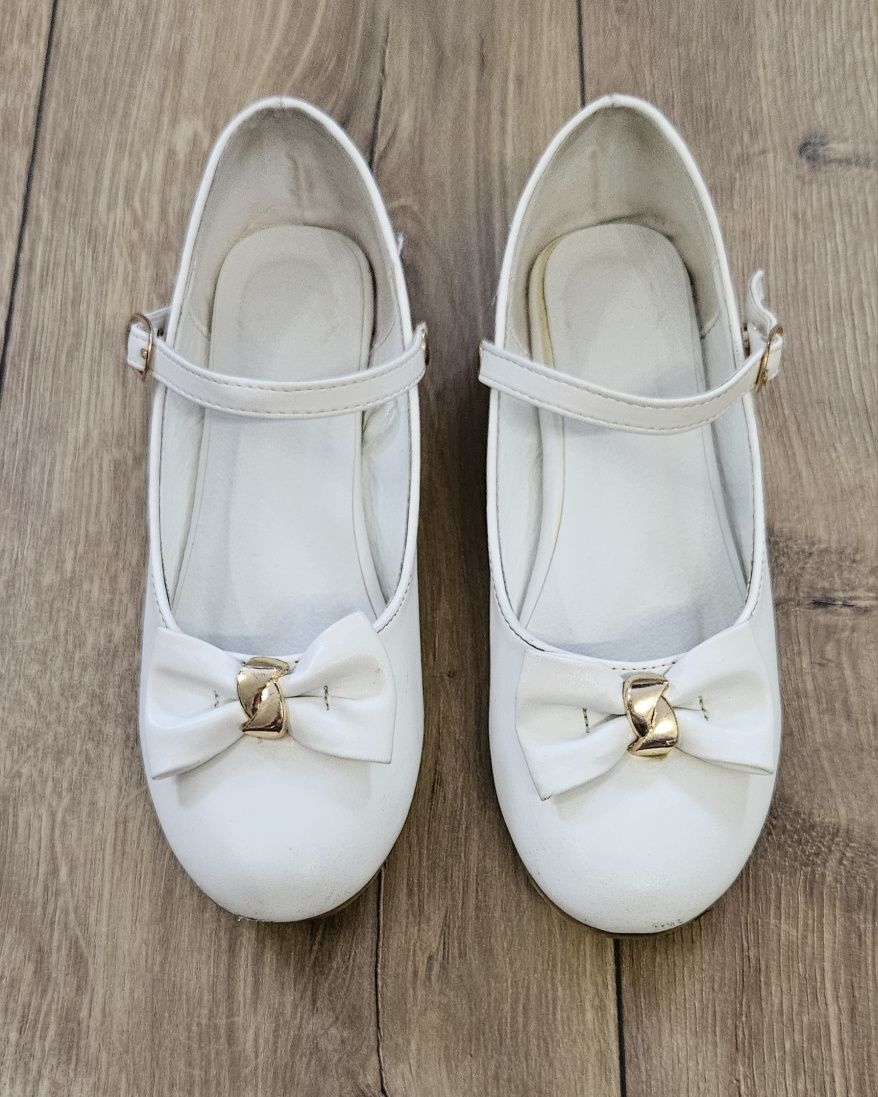 Buty Komunijne Balerina rozmiar 35 Komunia 22cm Nelli Blu Wizytowe CCC