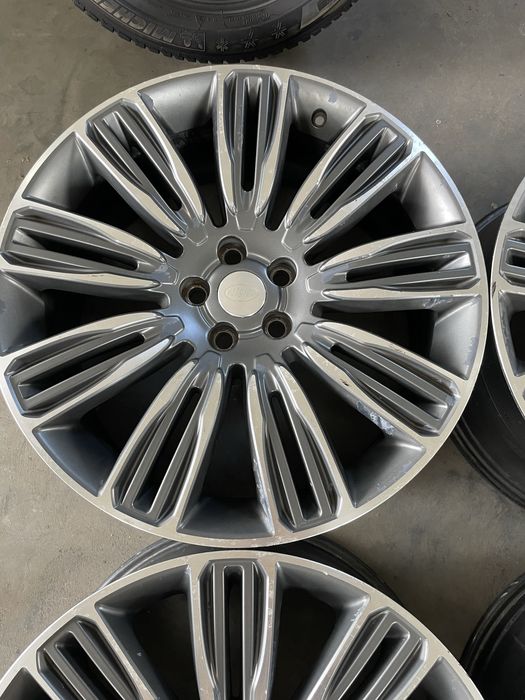 FELGI ALUMINIOWE Land Rover 9,5" x 22" x 5x120 x 72,6 x ET49