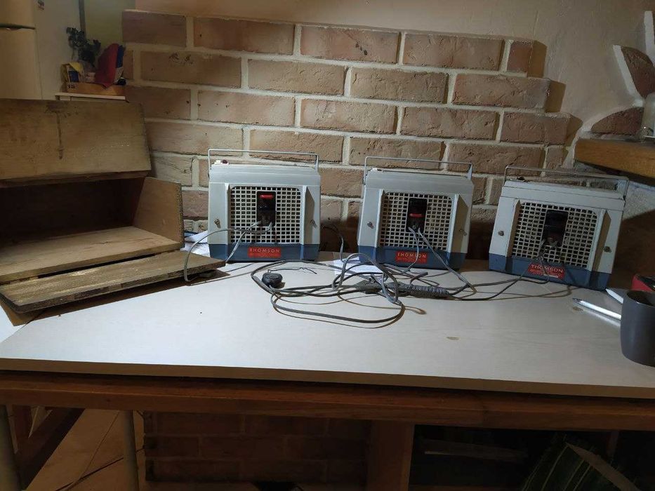 Французький стабілізатор перетворювач напруги Thomson