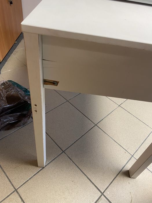 Hemnes biurko białe