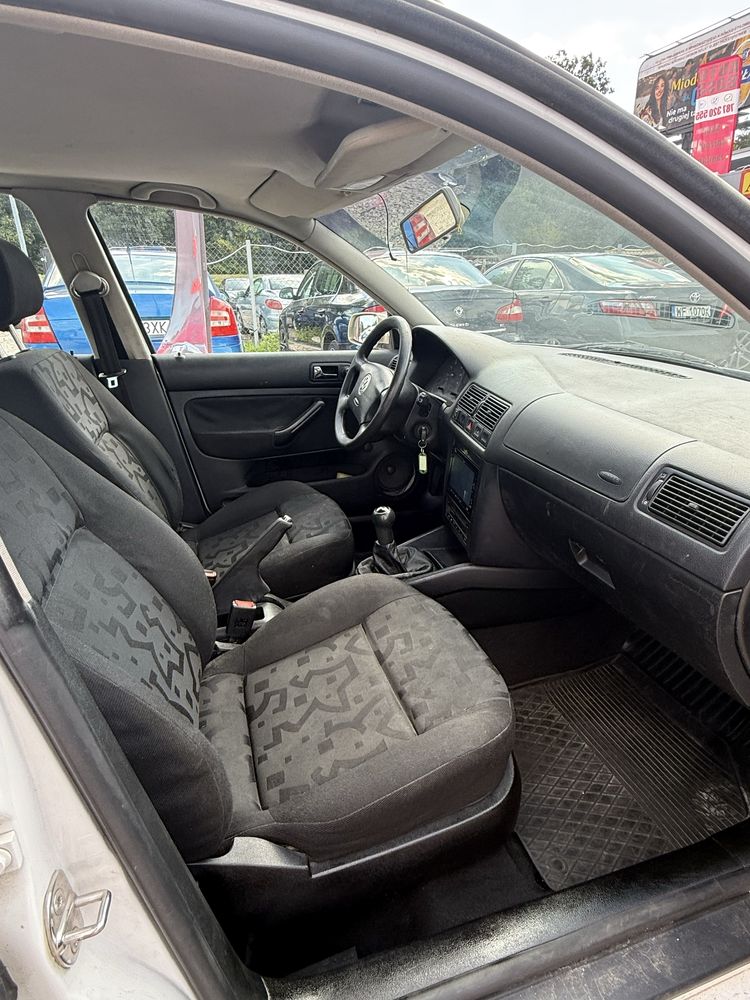 Na Sprzedaż Vw Golf 1.6LPG/klima/oszczędny/car play/zamiana/alu/gwaran