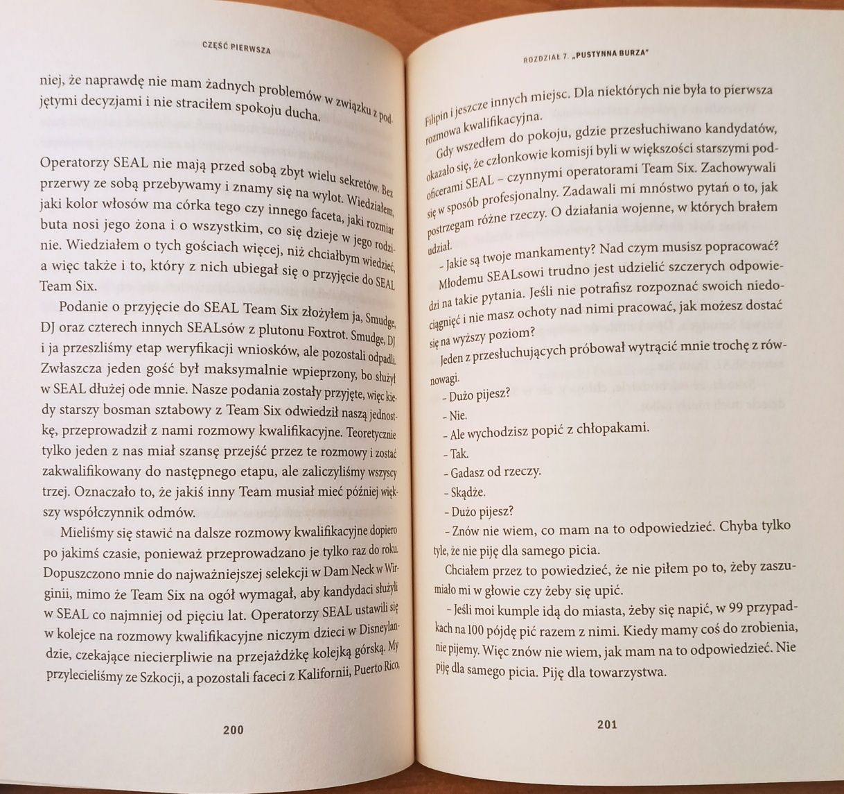,,Snajper. Opowieść komandosa SEAL Team six '' Howard W.Wasdin,Stephe
