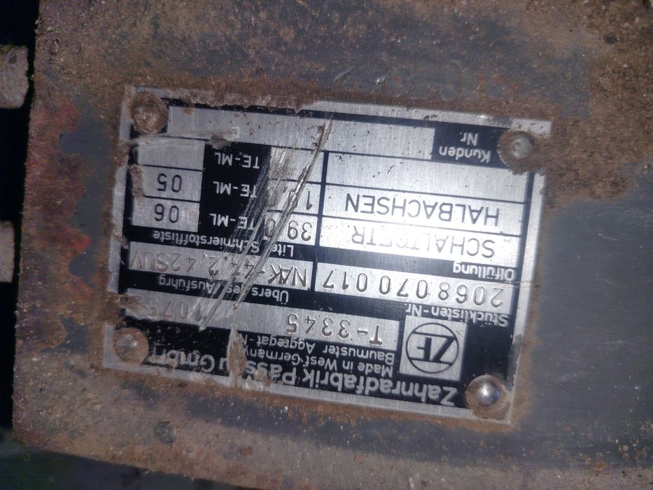 Fendt 611 llsa  skrzynia biegów most siłownik podnośnika  pnełmatyka