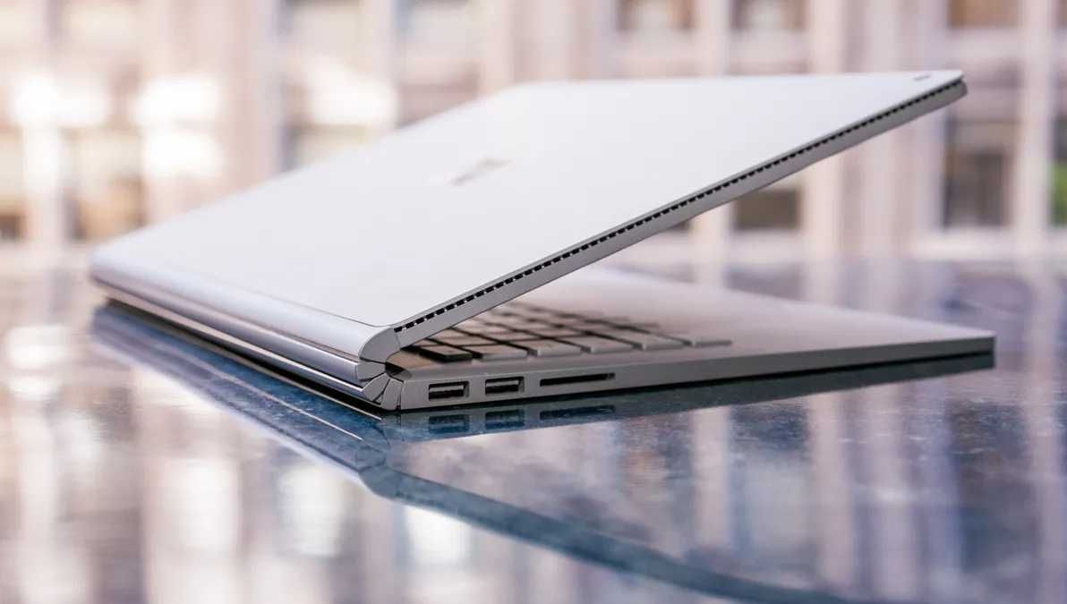 Планшет Microsoft Surface Book 2 15 i7,16GB,512GB,GTX 1060 Windows PRO