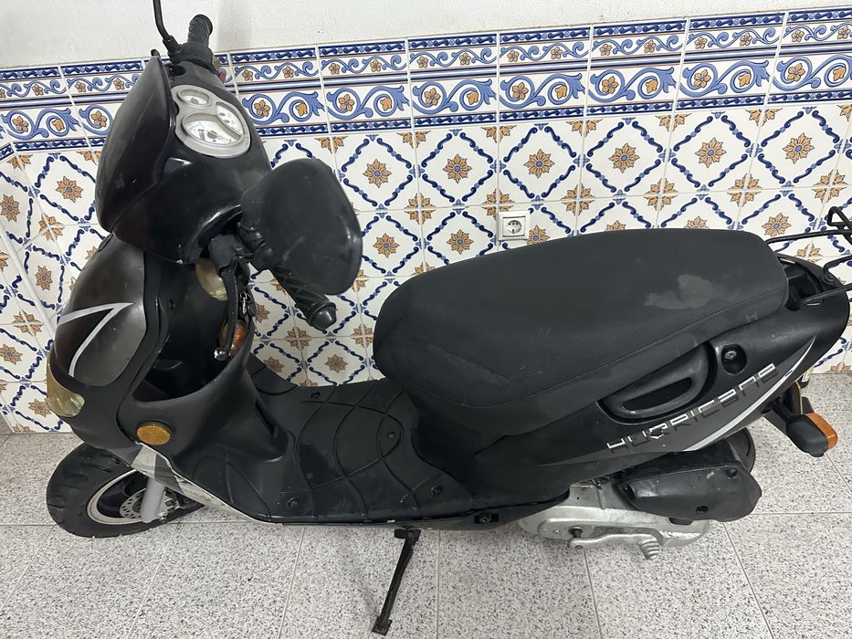 Mota 50cc com avaria