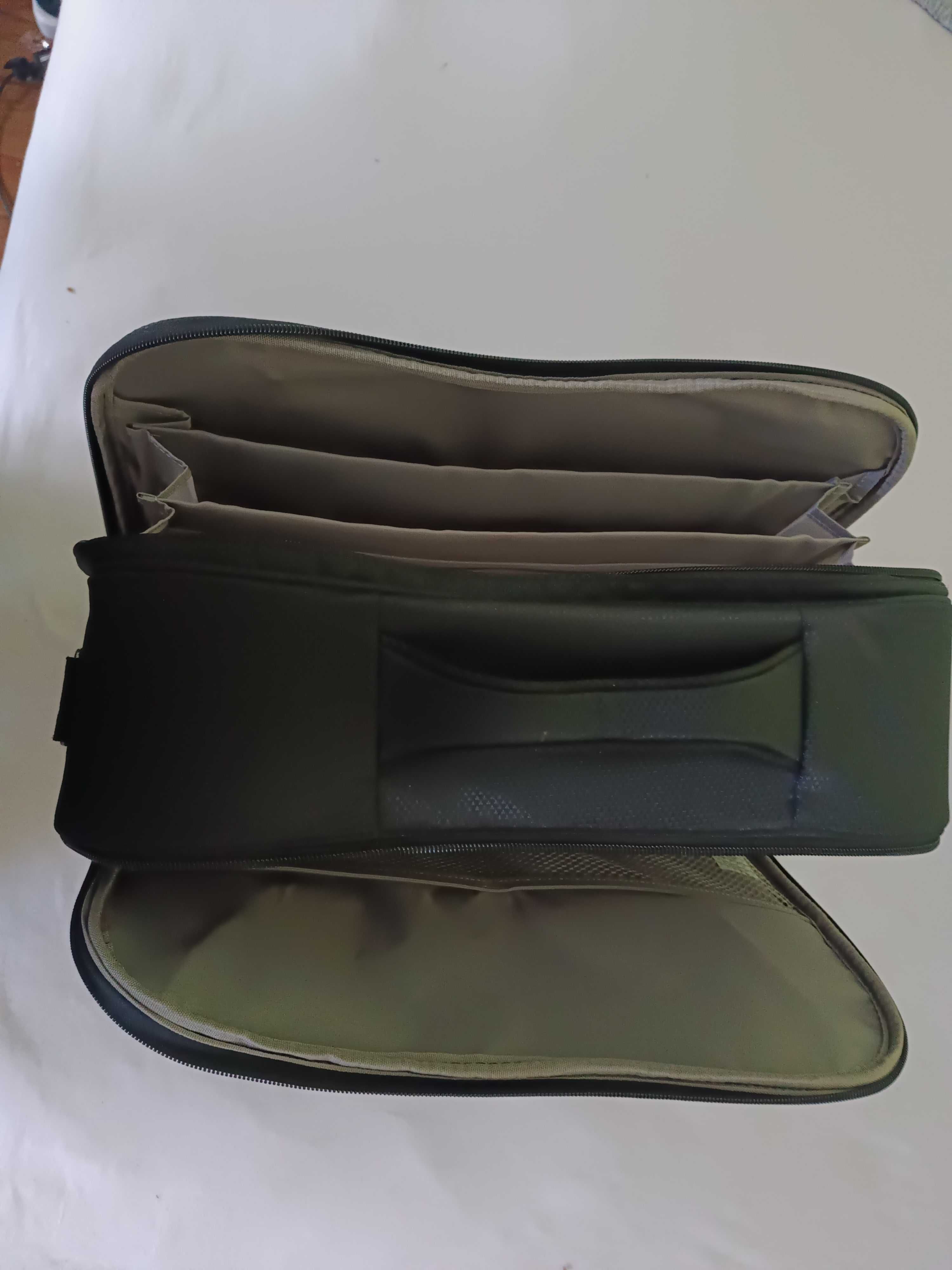 Torba na laptop z poszerzeniem