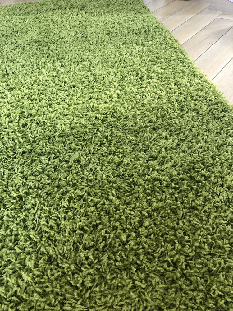 Zielony dywan shaggy 133x190