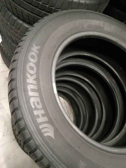 225 65 R17 HANKOOK Winter I*cept EVO 2 SUV, Зимові шини б/у