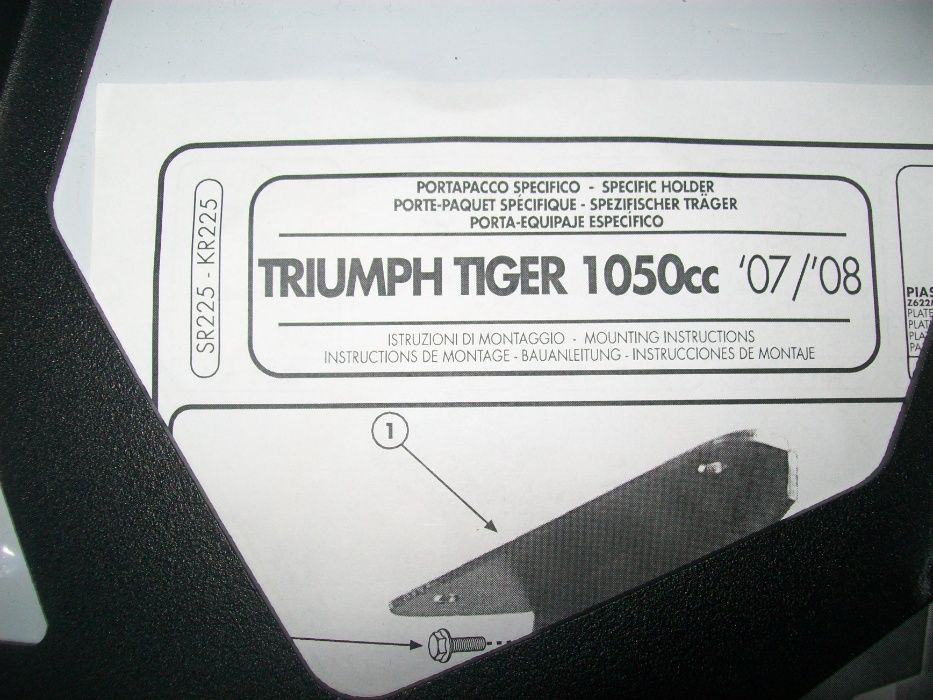 SR225 Tiger 1050 (07>12) TRIUMPH GIVI stel. centr. PARAGON lub FV