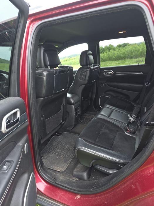 Jeep grand cherokee wk2 3.6 lpg