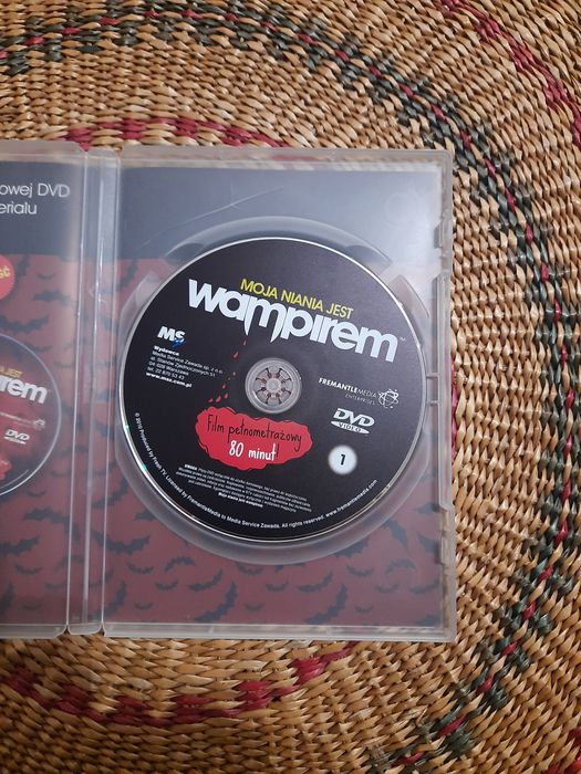 DVD z filmem Moja niania jest wampirem