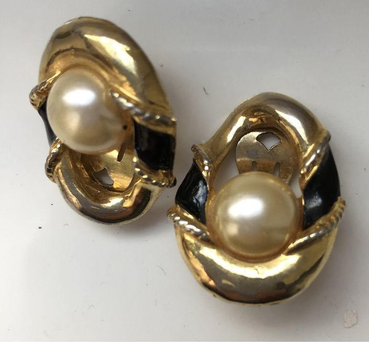 Клипсы позолоченные