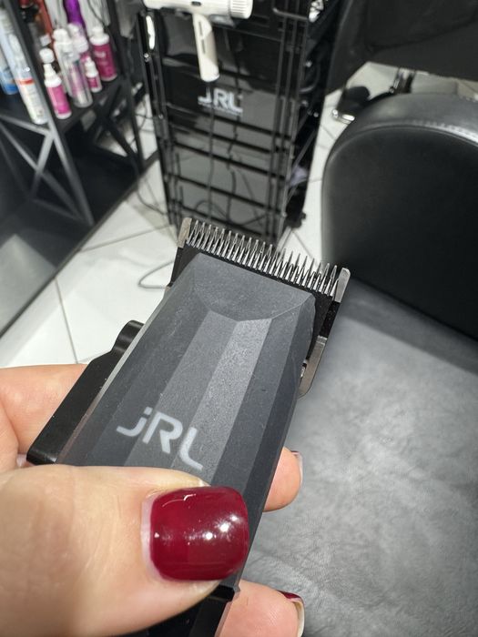 Професійна машинка для стрижки JRL ONYX