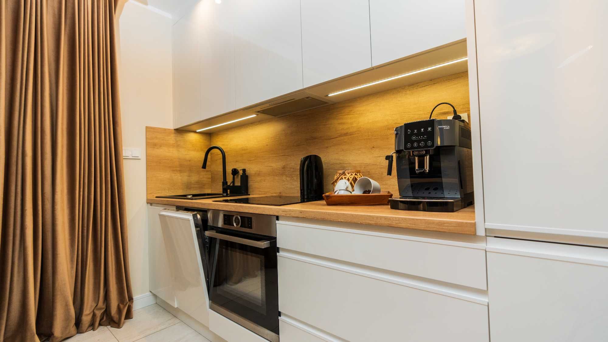 Apartament ODNOWA z frontowy widoki na morze w Gardenia Dziwnòw