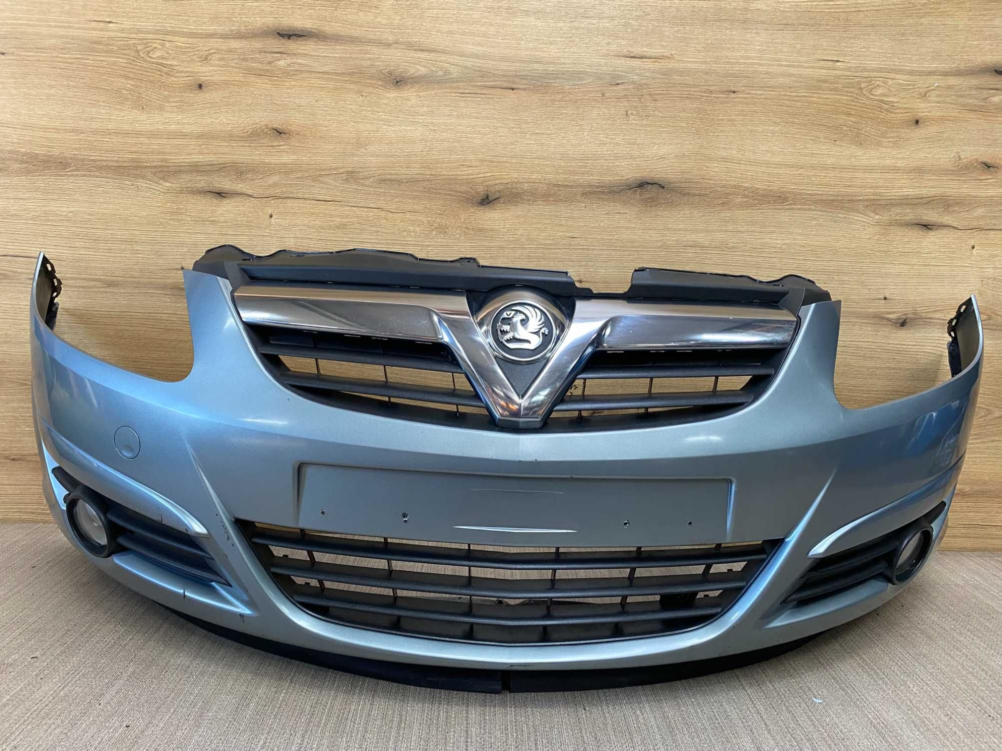 Zderzak przedni Opel Corsa D kolor z179