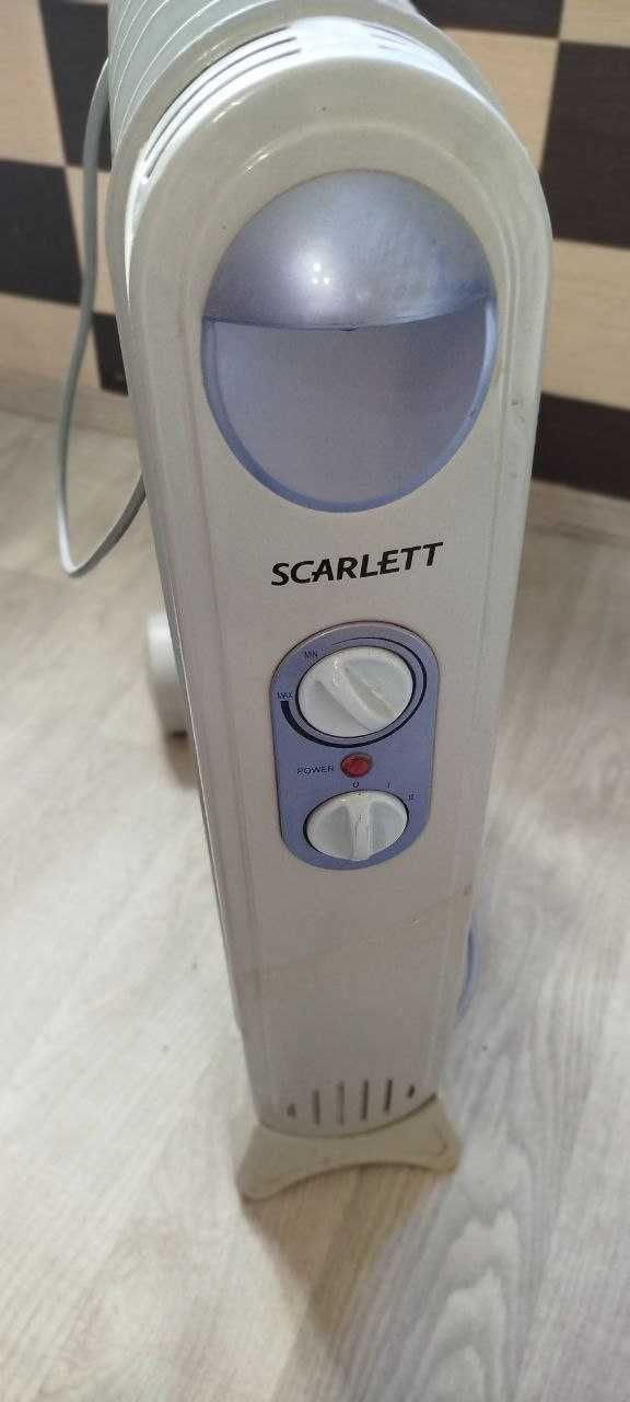 Обогреватель масляный Scarlett SC-1162