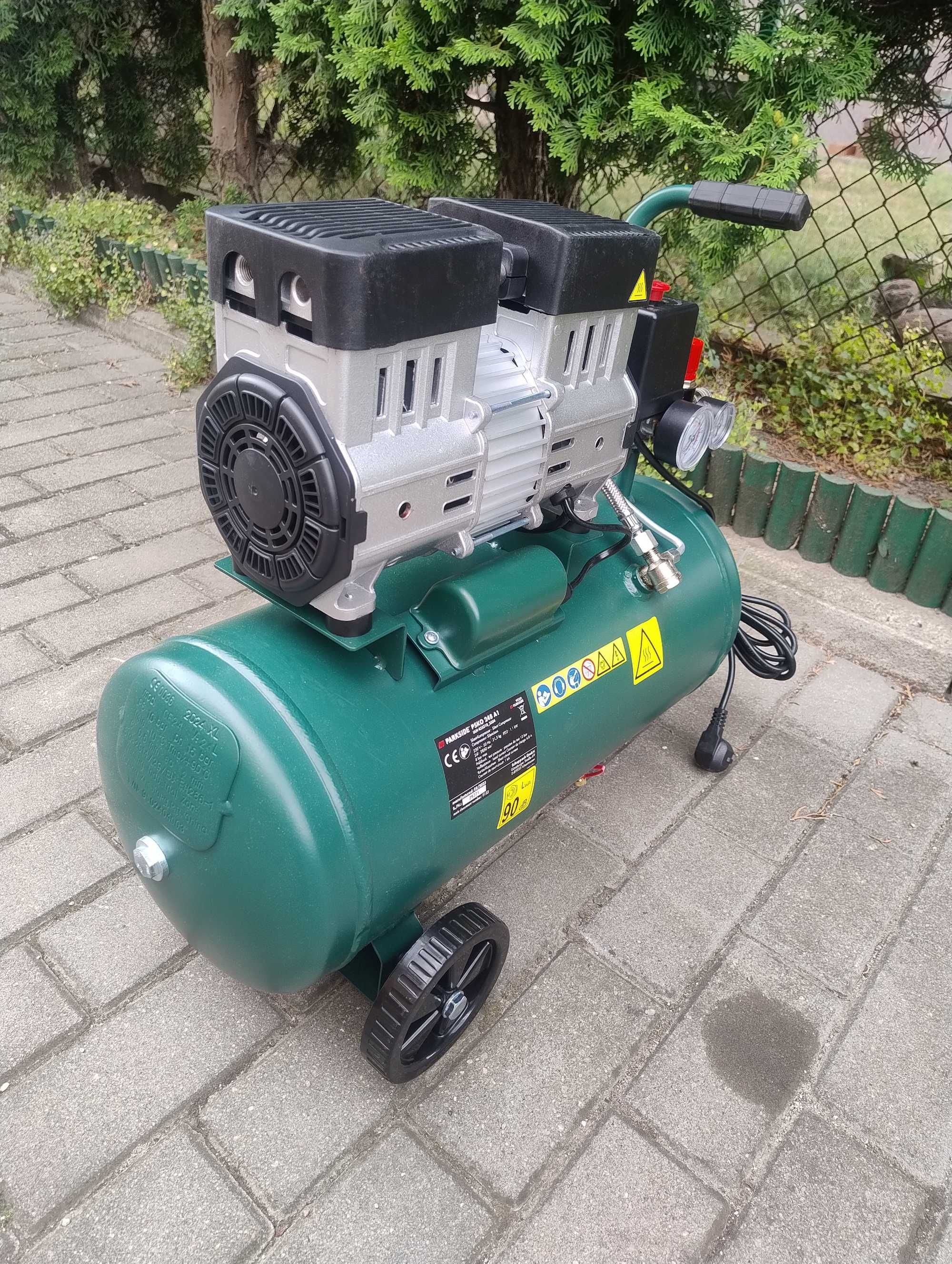Kompresor 24 l litry 2 tłokowy cichy PARKSIDE PSKO 248 A1