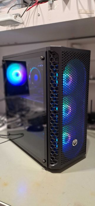 Komputer Gaming Ryzen 5-5600/16GB RAM/ RTX 5060 8GB/1TB M2 SSD