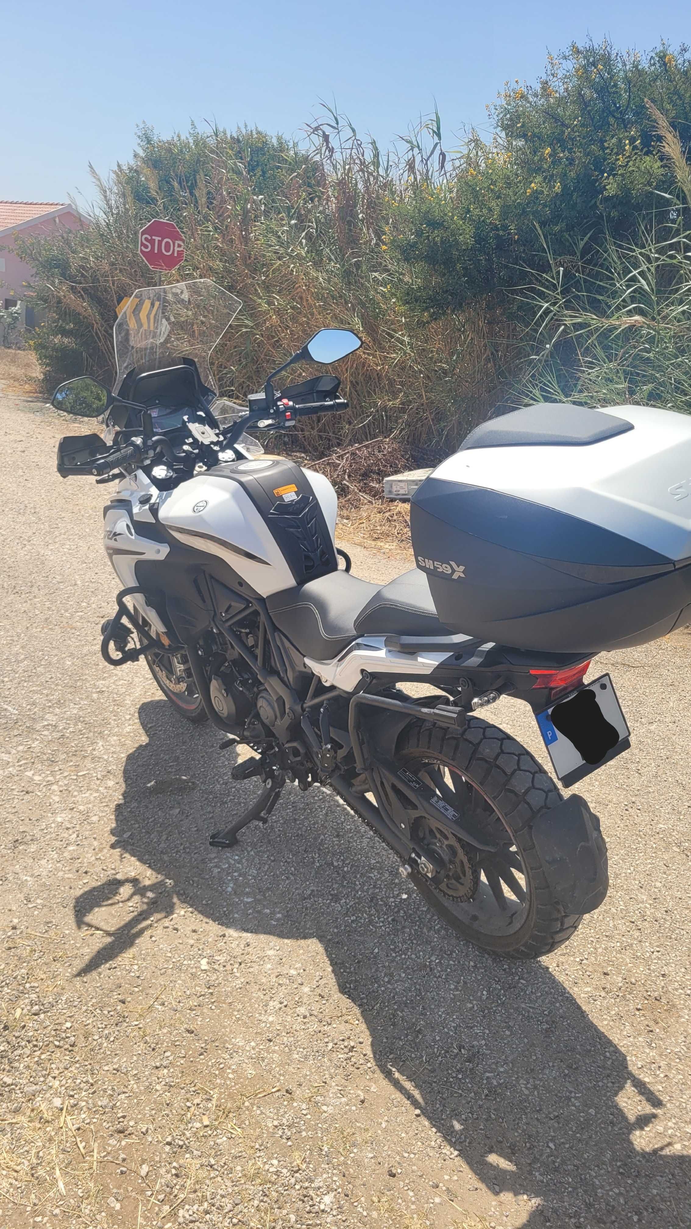 Benelli TRK 502 | Revisões na marca | Extras + Mala SHAD