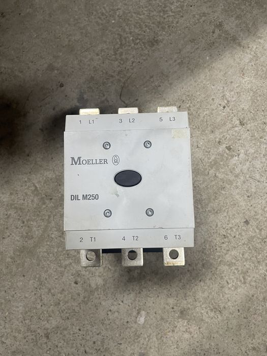 Контактор Moeller Dil M250