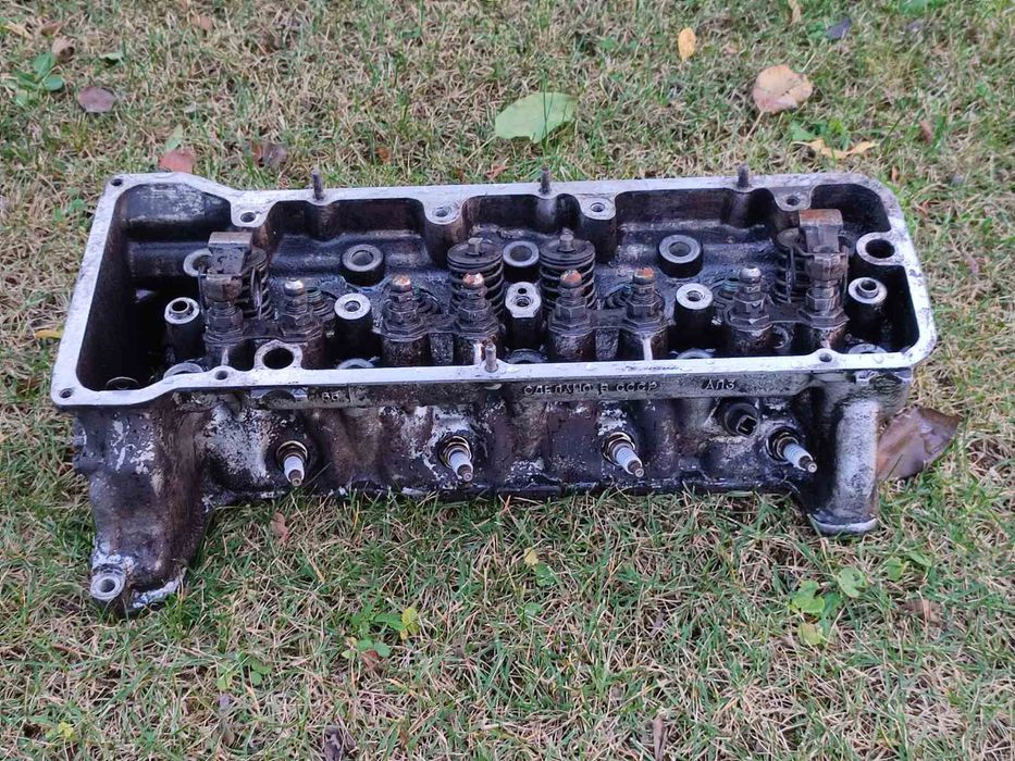, Двигун,головка блоку,колінвал,коробка