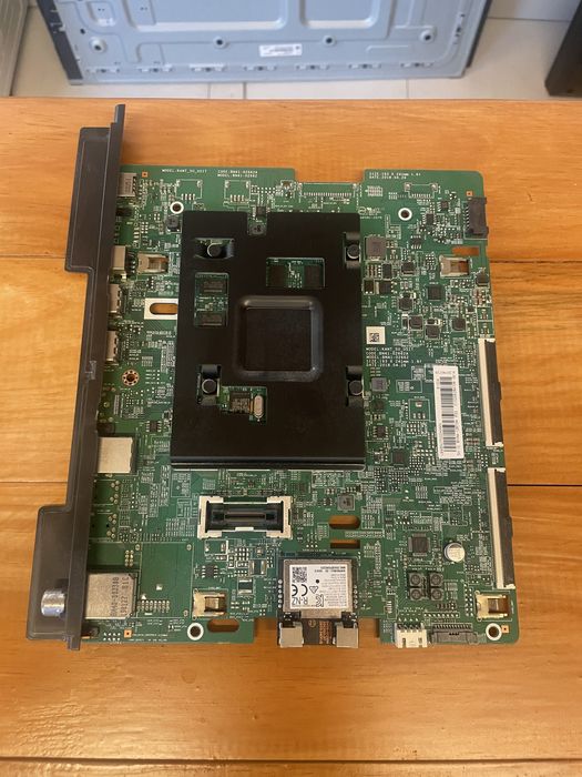 Peças  smart tv samsung UE65NU7025K