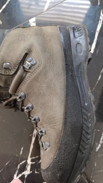 Трекенгове .hanwag оригінал 28 по устілці 43 р.